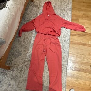 Yogalicious women's lounge Set in Warm Red